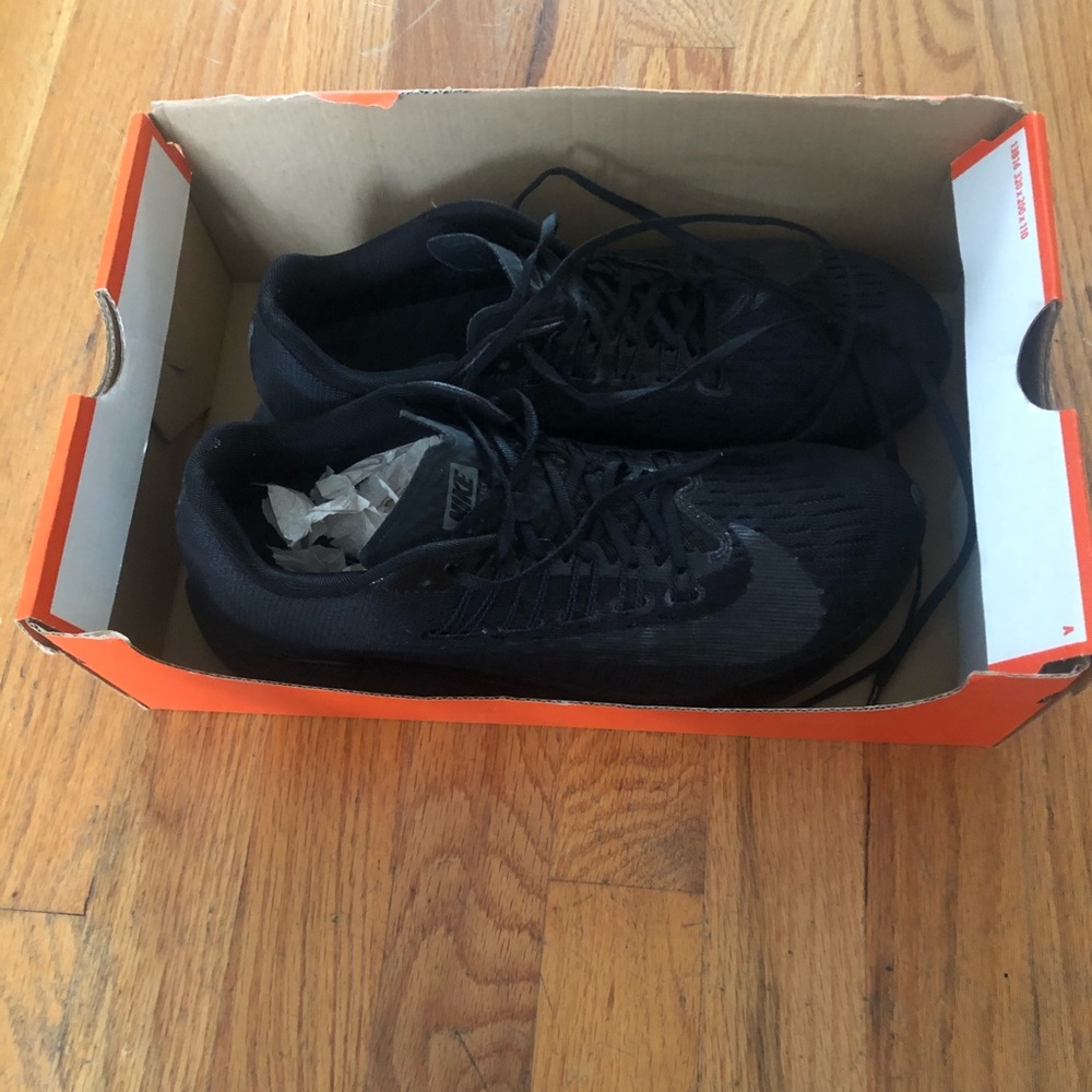 Like New Nike Zoom Fly!!! Sz 9